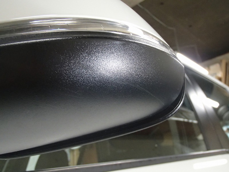 BMW X1 damaged unpainted resin parts repair Before01