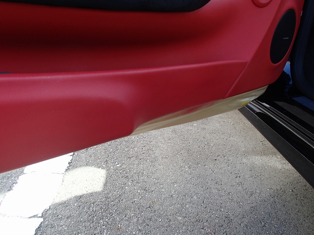 Maserati GranTurismo damaged door trim repair After03